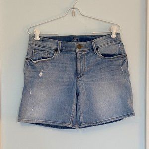 Ann Taylor Loft distressed jean shorts, size 28/6